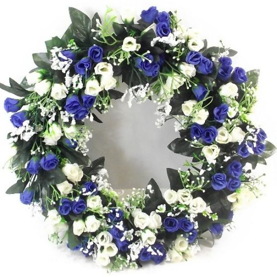 Artificial Rosebud And Gyp Wreath 42cm